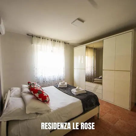 Apartment Residenza Le Rose *