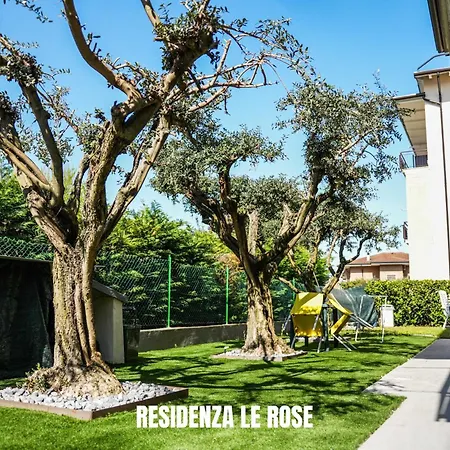Residenza Le Rose Apartment Peschiera del Garda