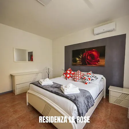 Residenza Le Rose Apartamento Peschiera del Garda